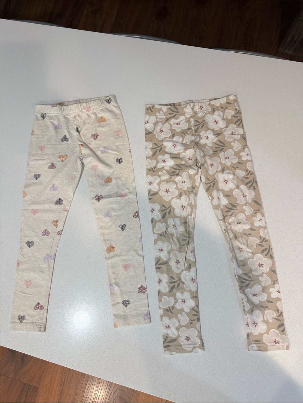Carter's Girls Beige Floral and Cream Heart Print Leggings Set